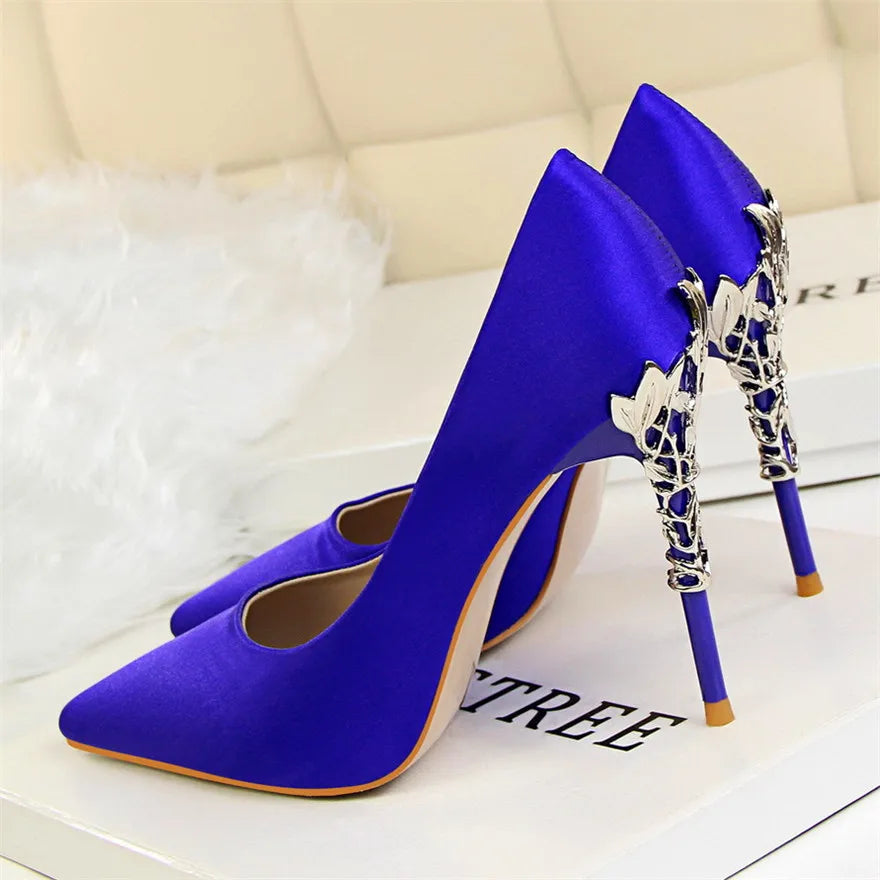 2025 novo elegante metal esculpido salto feminino bombas de seda sólida apontou toe rasa moda salto alto 10cm feminino vestido de casamento sapatos