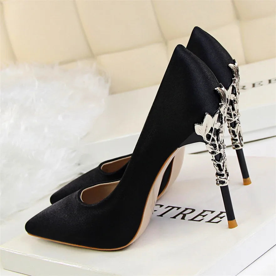 2025 novo elegante metal esculpido salto feminino bombas de seda sólida apontou toe rasa moda salto alto 10cm feminino vestido de casamento sapatos