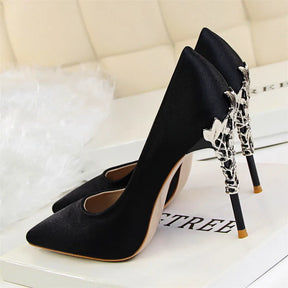 2025 novo elegante metal esculpido salto feminino bombas de seda sólida apontou toe rasa moda salto alto 10cm feminino vestido de casamento sapatos