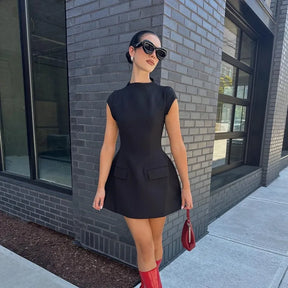 Vestido curto Carlie