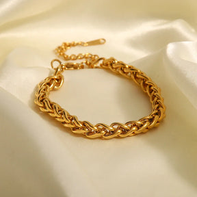 Pulseira Feminina Elos Entrelaçados