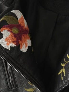 Jaqueta Feminina de Couro Aura Clássica