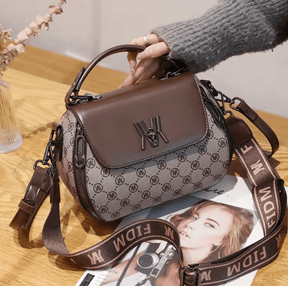 Bolsa Feminina em Couro Genuino - Martini