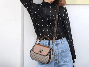 Bolsa Feminina em Couro Genuino - Martini