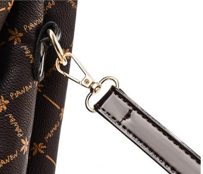 Bolsa Feminina em Couro Genuino - Astonini