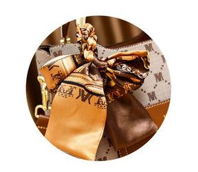 Bolsa Feminina em Couro Genuino - Kelly Mili
