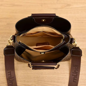 Bolsa Feminina em Couro Genuino - Saint Desar