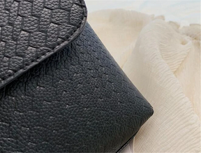 Bolsa Feminina em Couro Genuino - Mariê Premium