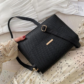 Bolsa Feminina em Couro Genuino - Mariê Premium